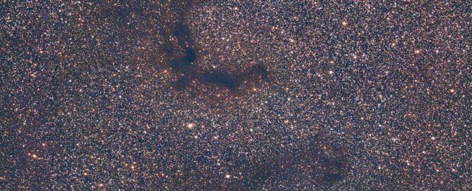 B142 & B143 Barnard's Dark_E_nebula