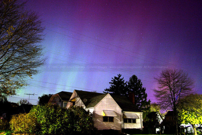 Aurora Borealis photo over East Dayton